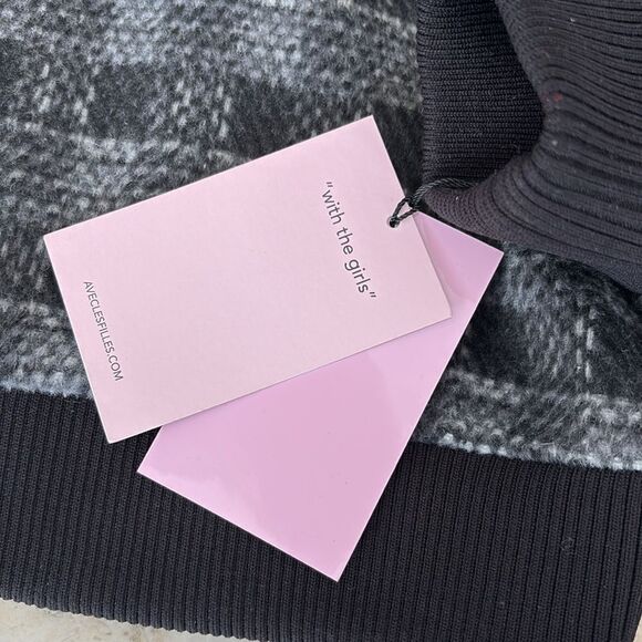 NWT Avec Les Filles Black & Grey Plaid Cropped Bomber Jacket - Picture 14 of 15